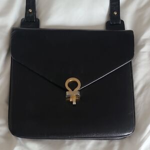 Elegant Black Leather Shoulder Bag